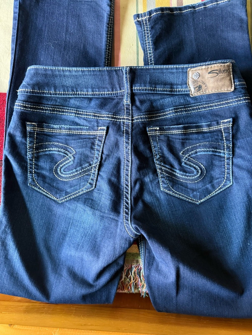 Silver Jeans Dark Blue Boot Cut Denim with Contrast Stitching - Picture 2 of 5